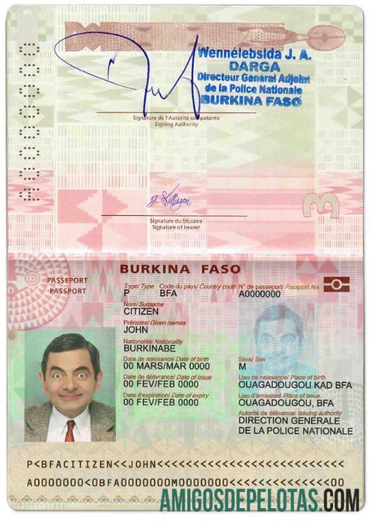 Passaporte de Burkina Faso (presente em 2018) modelo